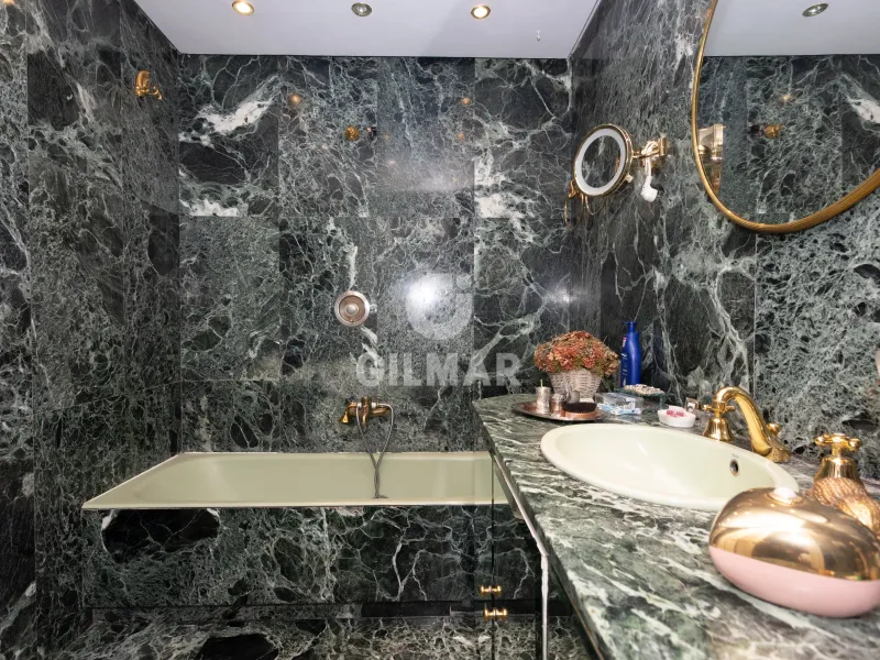 Apartment in Castellana-Orense - Madrid