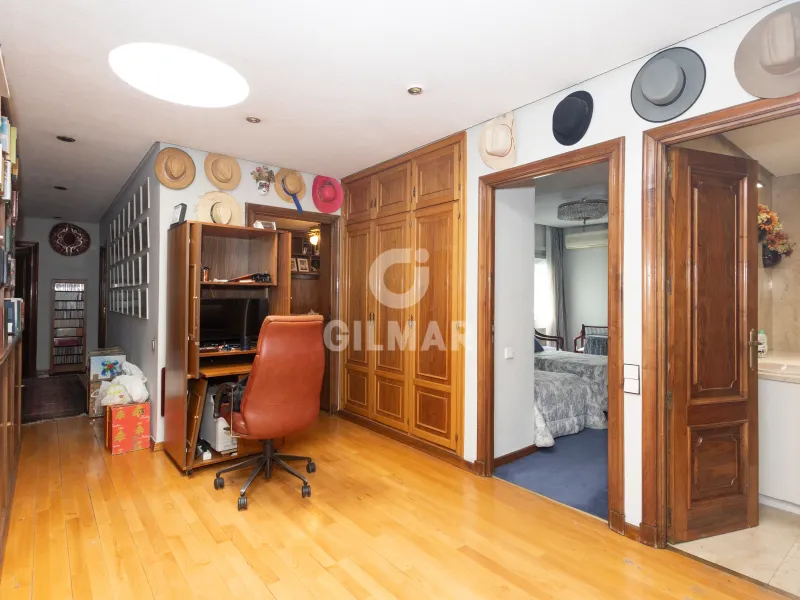 Apartment in Castellana-Orense - Madrid