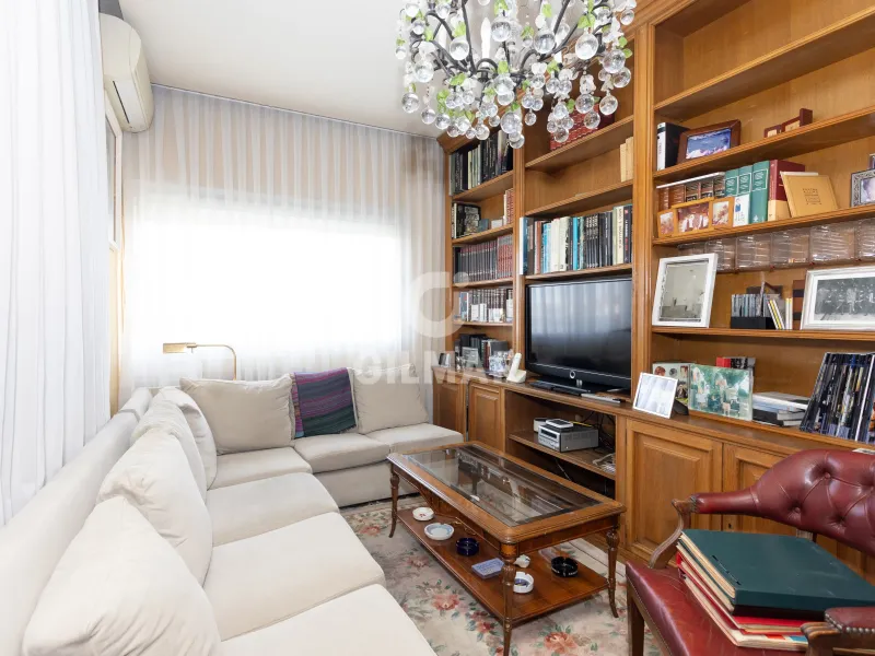 Apartment in Castellana-Orense - Madrid
