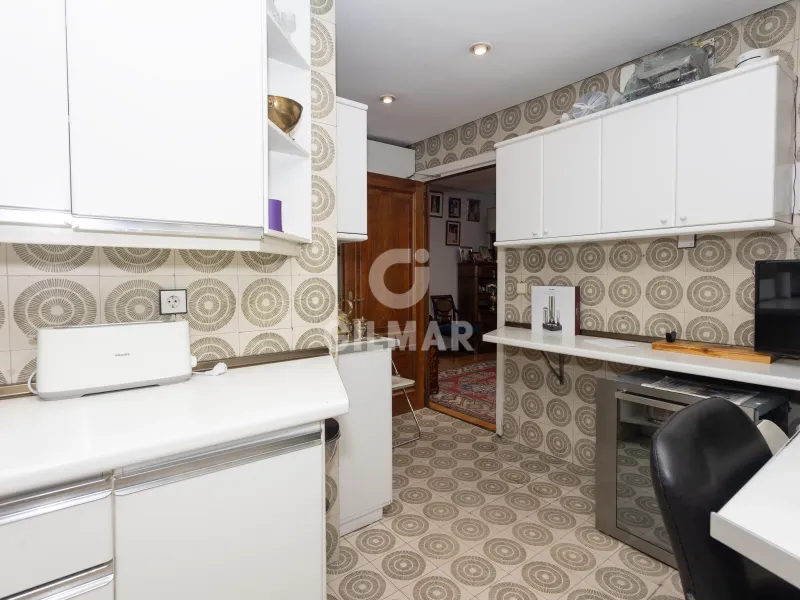 Apartment in Castellana-Orense - Madrid