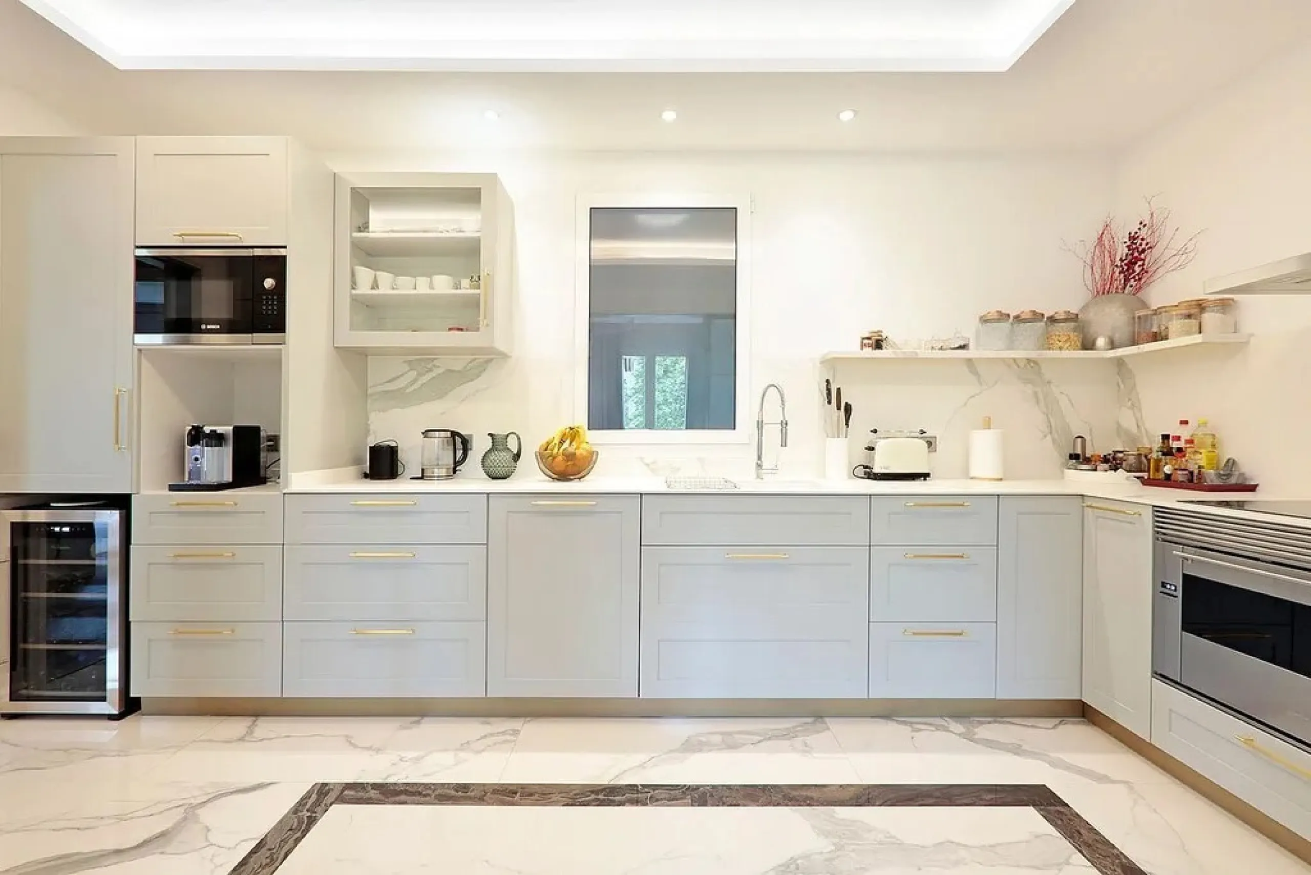 Amplio apartamento renovado en Avinguda Diagonal, junto a Turó Parc, Barcelona