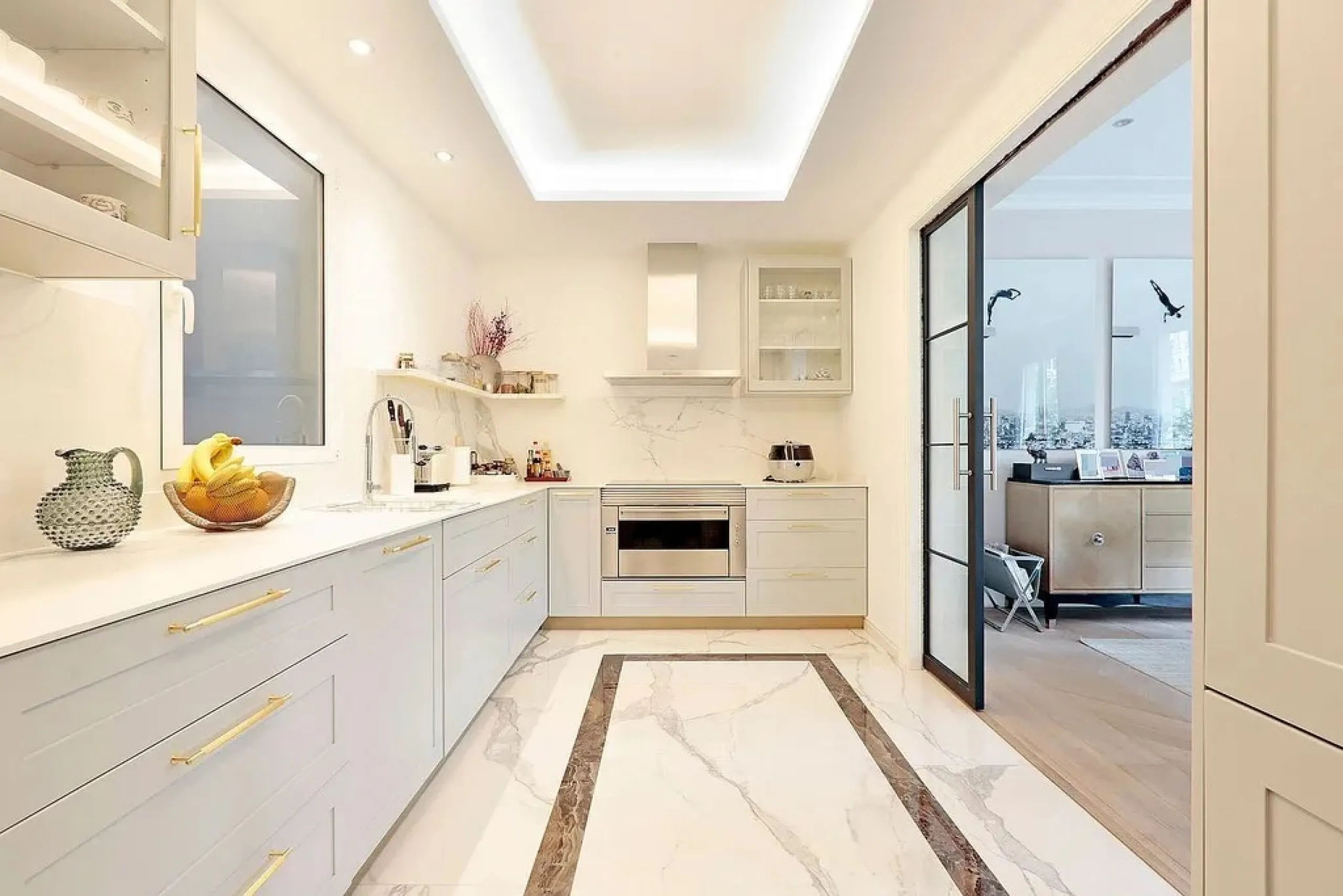 Amplio apartamento renovado en Avinguda Diagonal, junto a Turó Parc, Barcelona