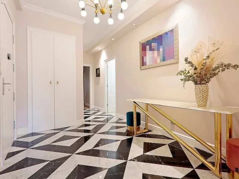 Amplio apartamento renovado en Avinguda Diagonal, junto a Turó Parc, Barcelona