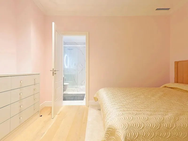 Amplio apartamento renovado en Avinguda Diagonal, junto a Turó Parc, Barcelona