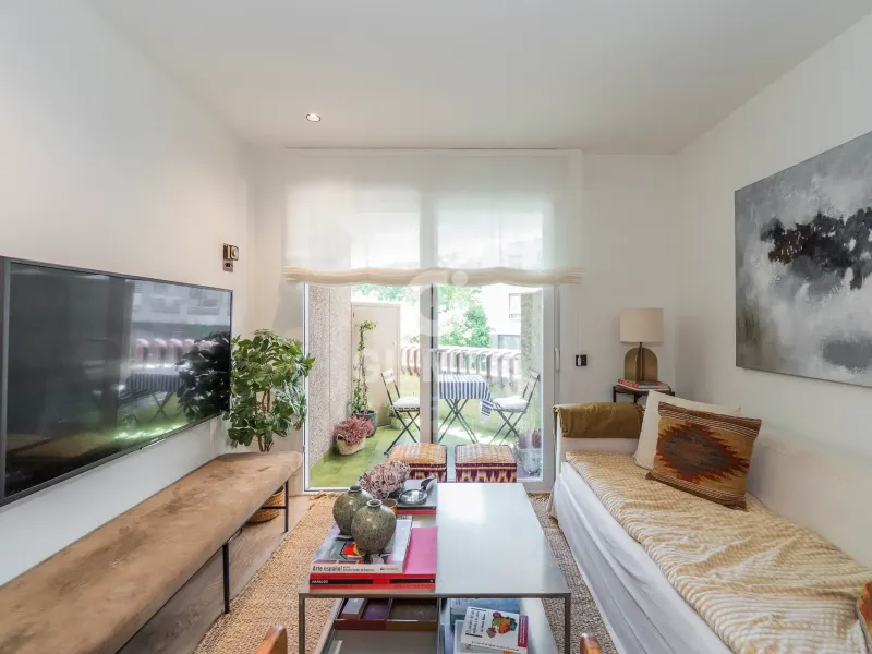 Apartment in Nueva España - Madrid