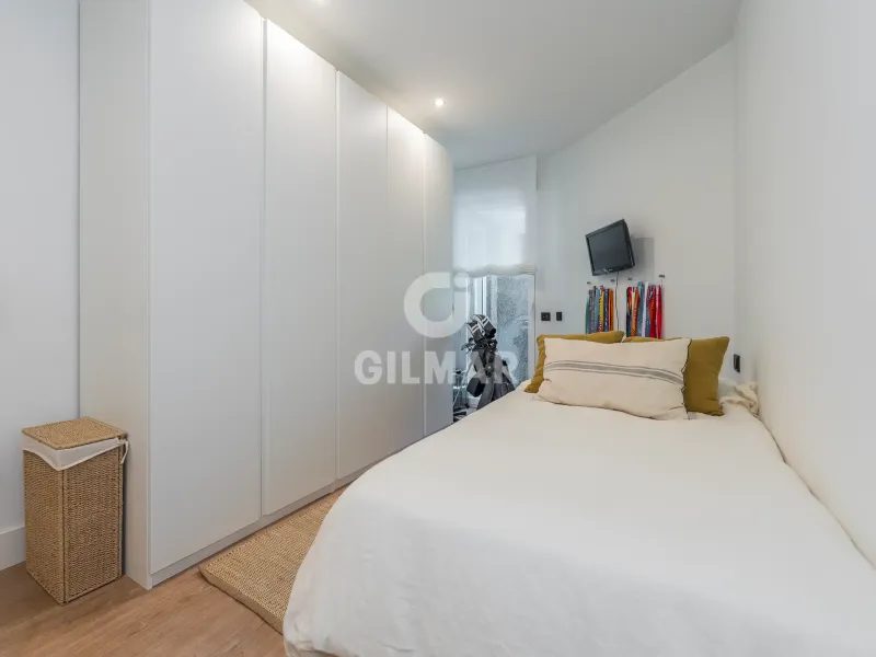 Apartment in Nueva España - Madrid