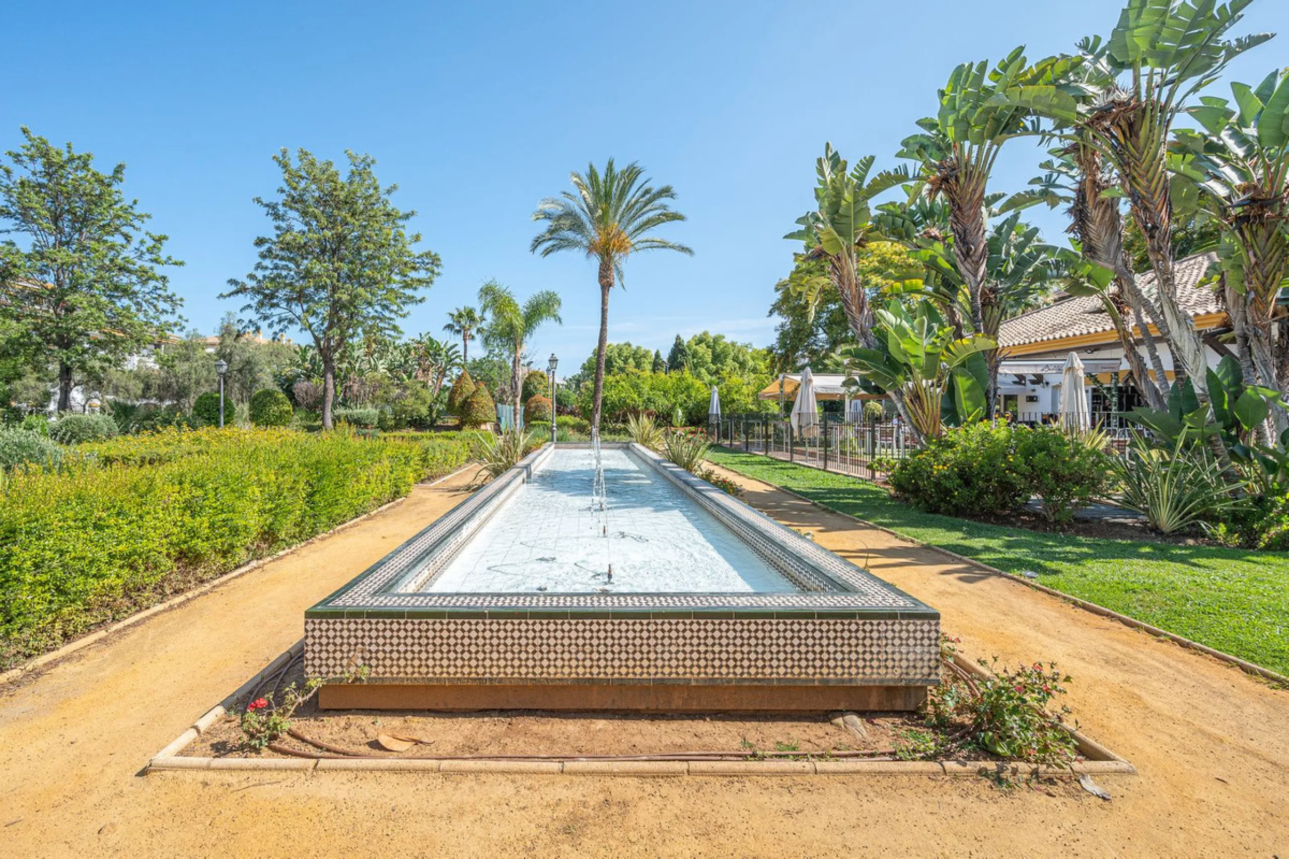 Middle Floor Apartment, Nueva Andalucía, Costa del Sol.