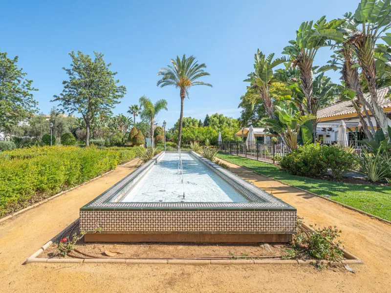 Middle Floor Apartment, Nueva Andalucía, Costa del Sol.