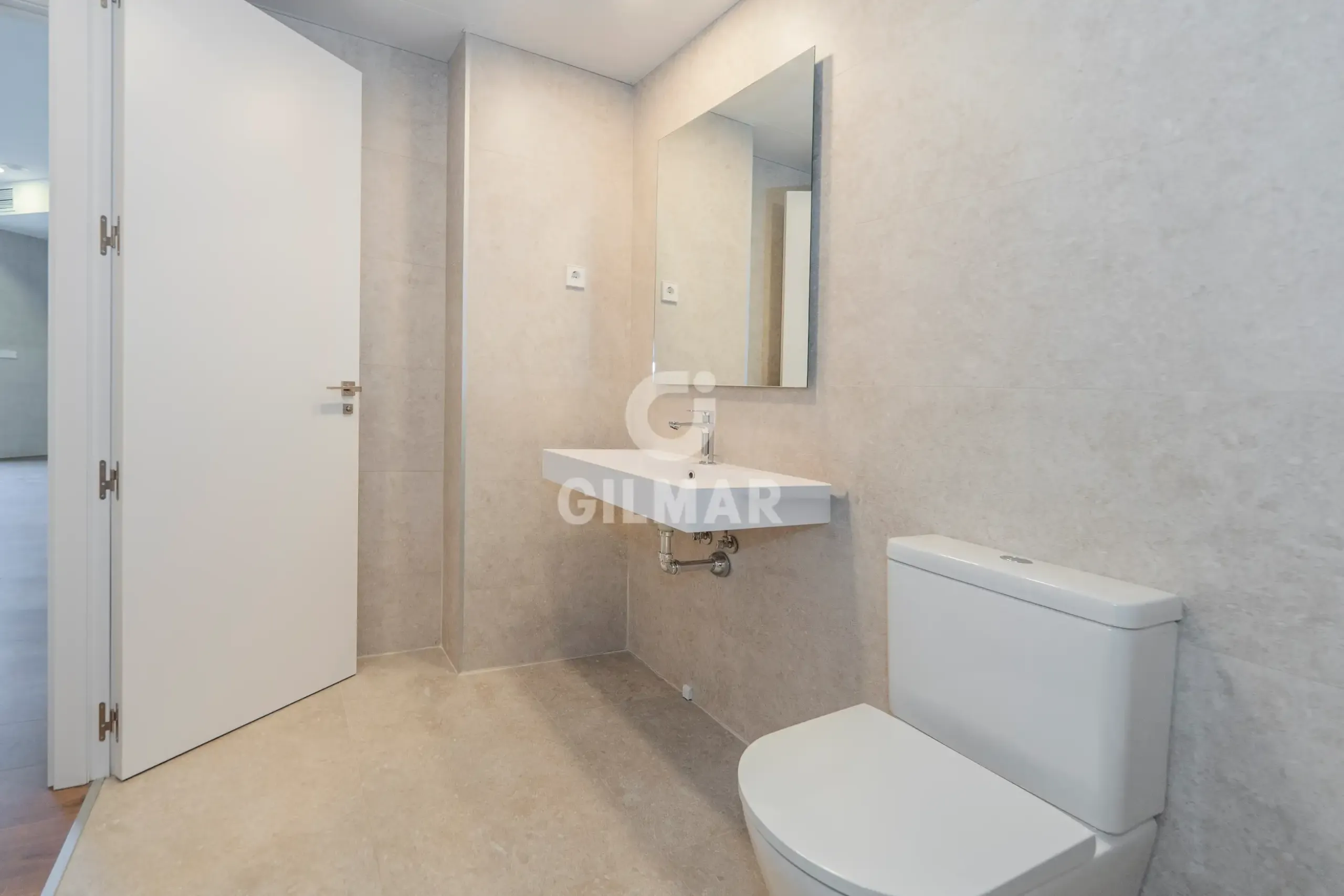 Apartment in Costillares - Madrid