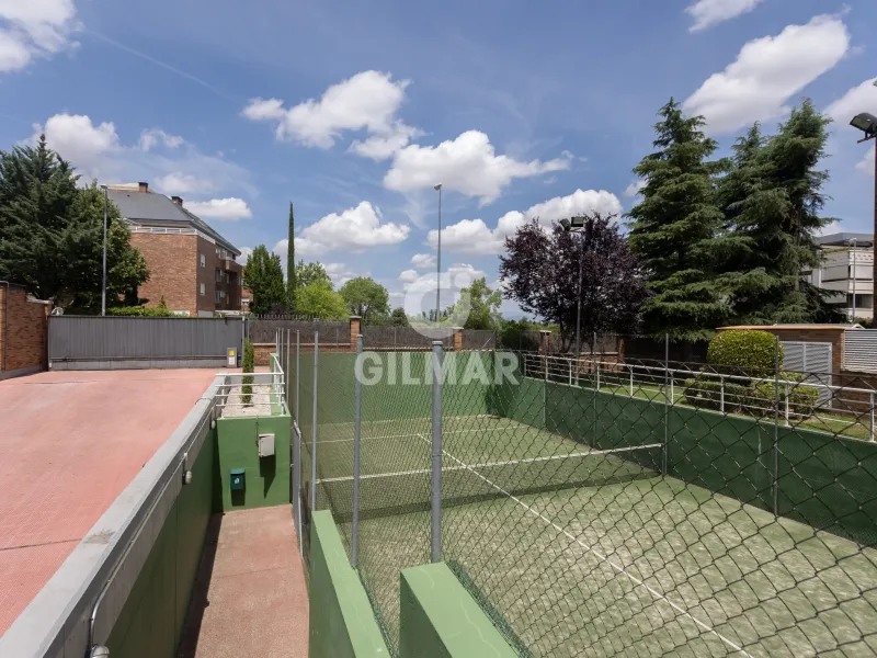 Ground floor apartment in Majadahonda - Madrid