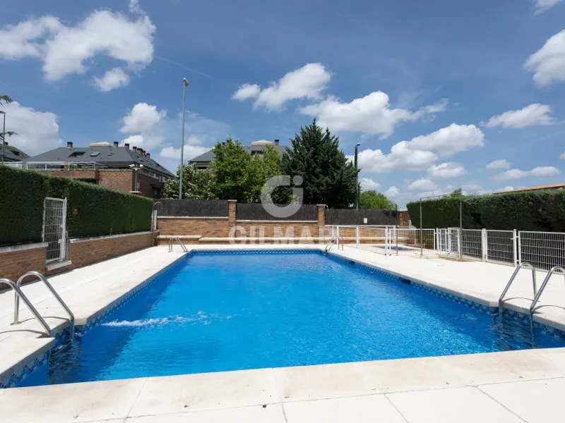 Ground floor apartment in Majadahonda - Madrid
