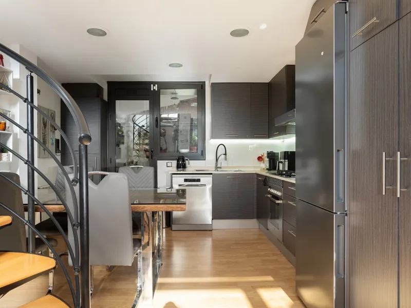 Stylish Bright Duplex with a Terrace in Quiet Les Corts, Barcelona 