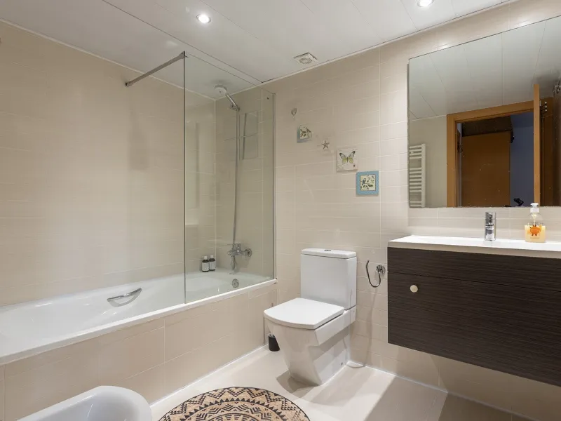 Stylish Bright Duplex with a Terrace in Quiet Les Corts, Barcelona 