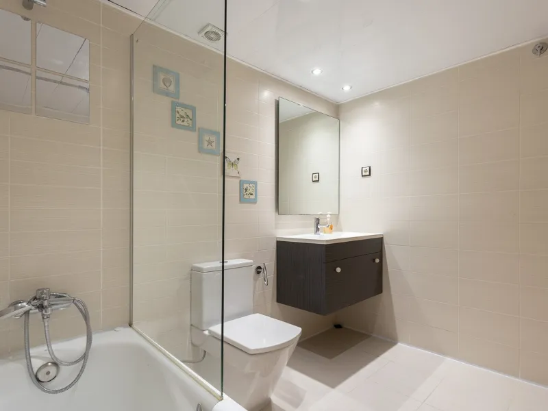 Stylish Bright Duplex with a Terrace in Quiet Les Corts, Barcelona 