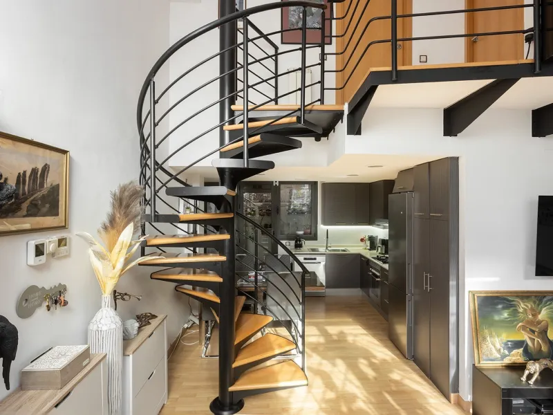 Stylish Bright Duplex with a Terrace in Quiet Les Corts, Barcelona 