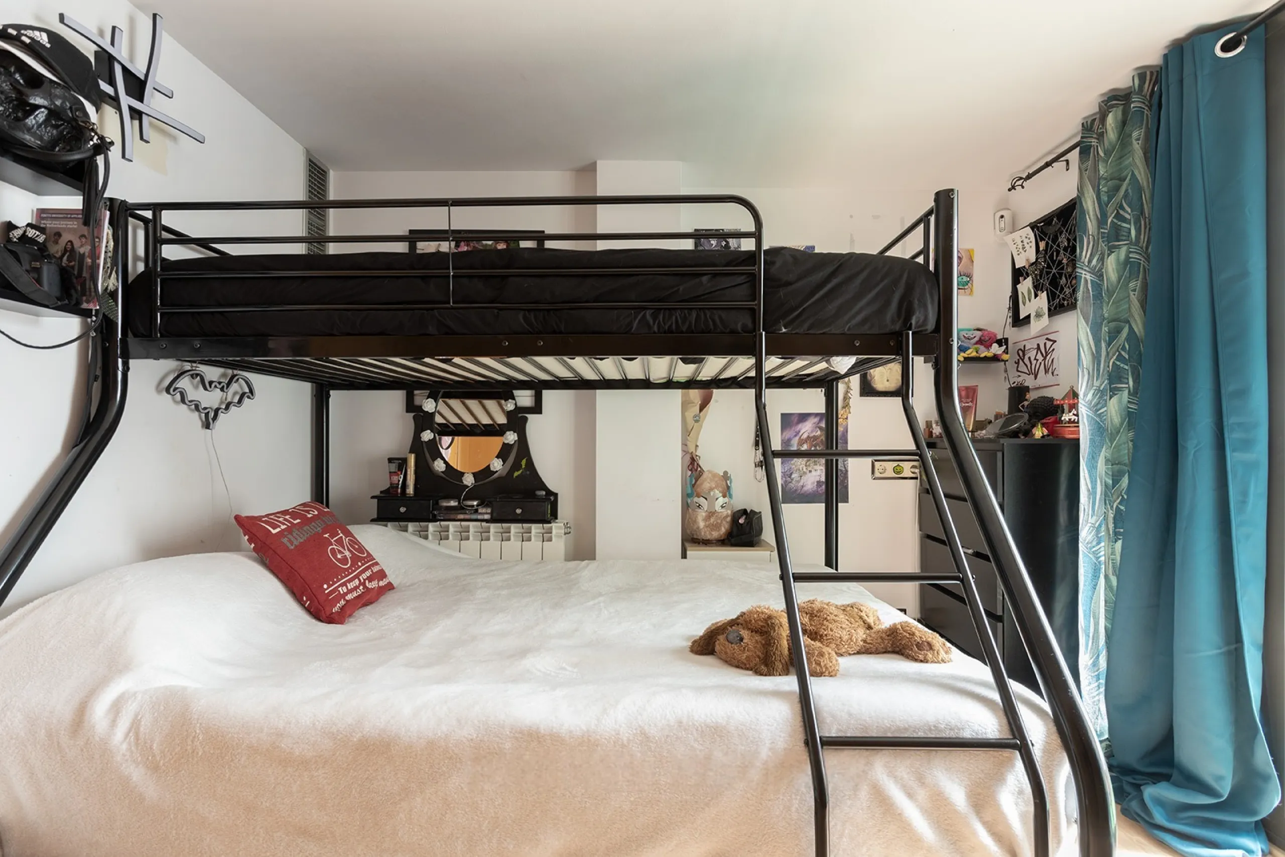 Stylish Bright Duplex with a Terrace in Quiet Les Corts, Barcelona 