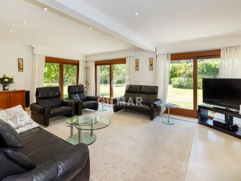 Villa in Estepona Este - Málaga