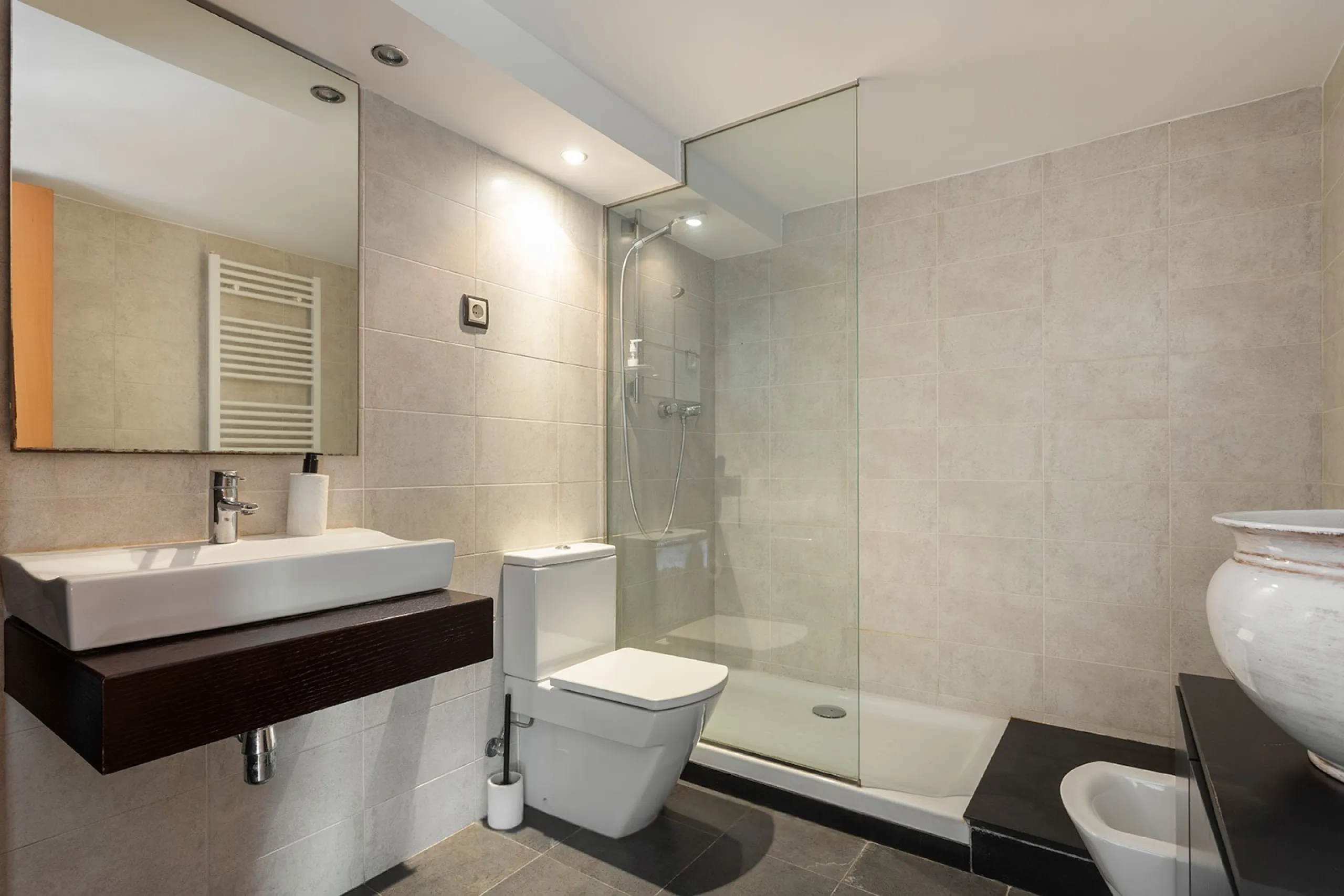 Stylish Bright Duplex with a Terrace in Quiet Les Corts, Barcelona 