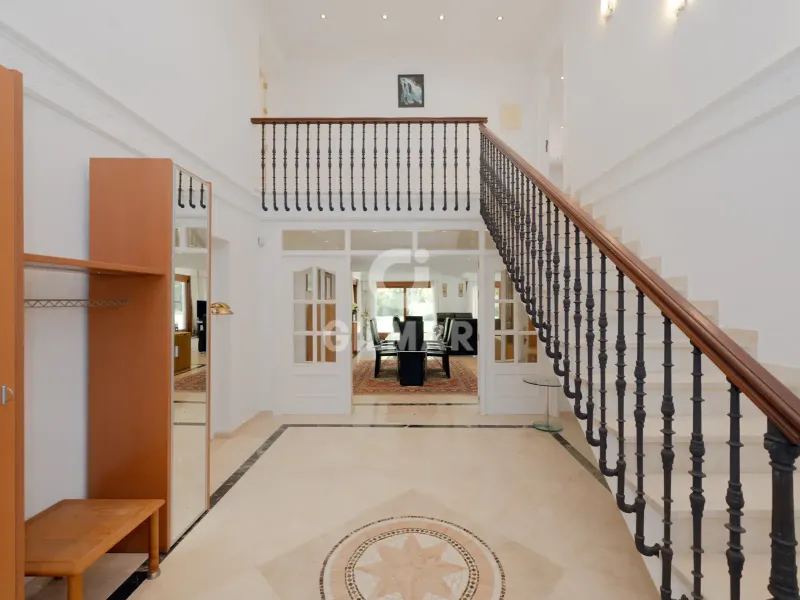 Villa in Estepona Este - Málaga