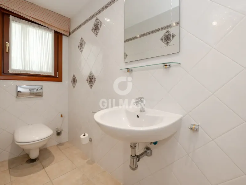Villa in Estepona Este - Málaga