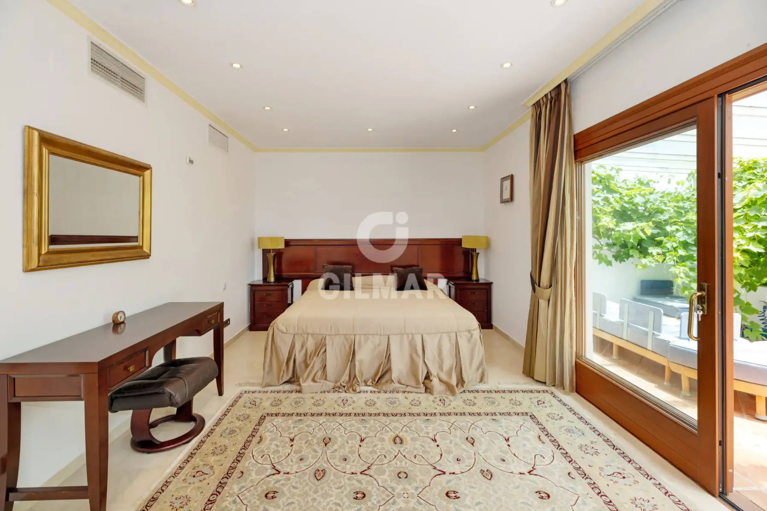 Villa in Estepona Este - Málaga