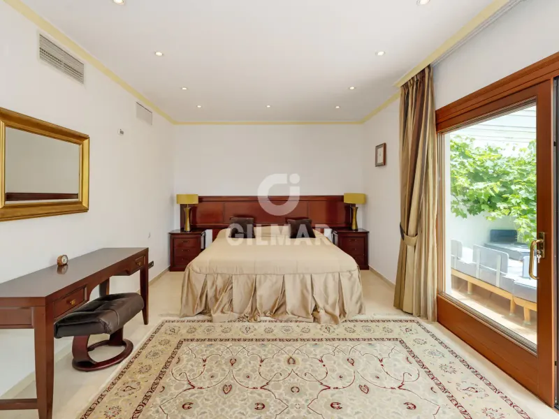 Villa in Estepona Este - Málaga