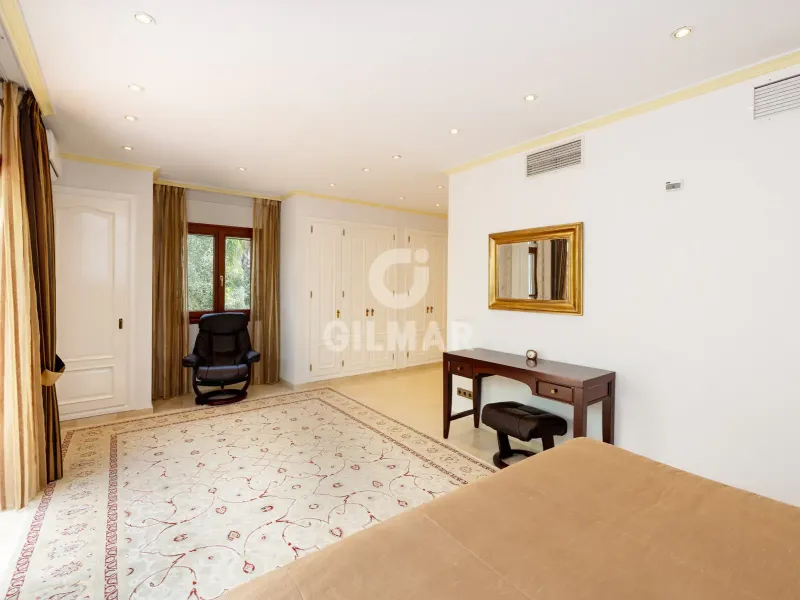Villa in Estepona Este - Málaga