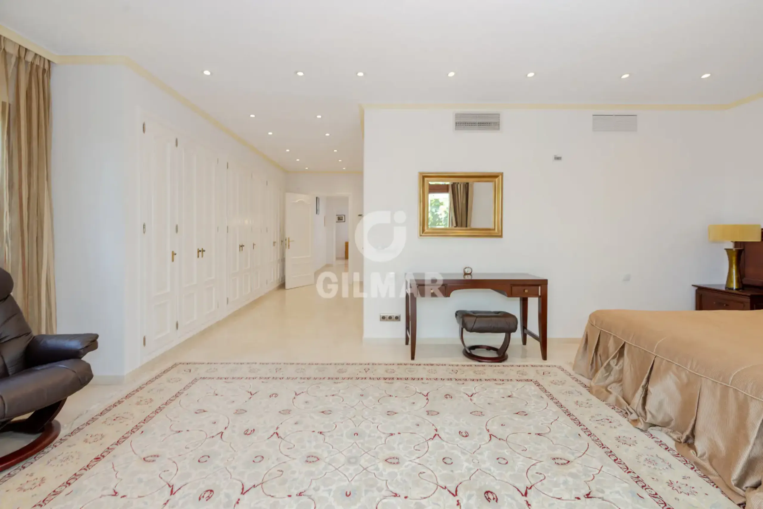 Villa in Estepona Este - Málaga