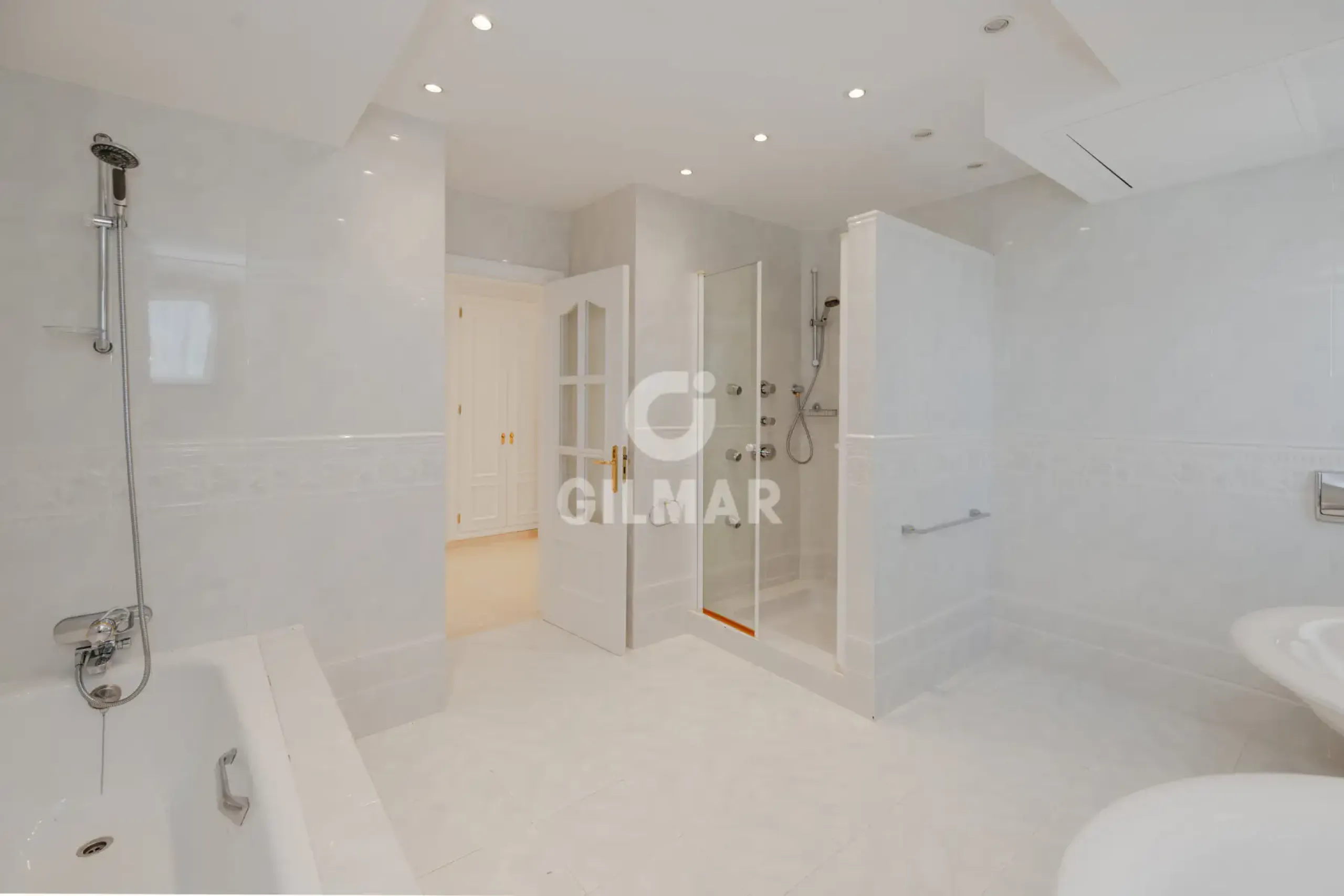 Villa in Estepona Este - Málaga