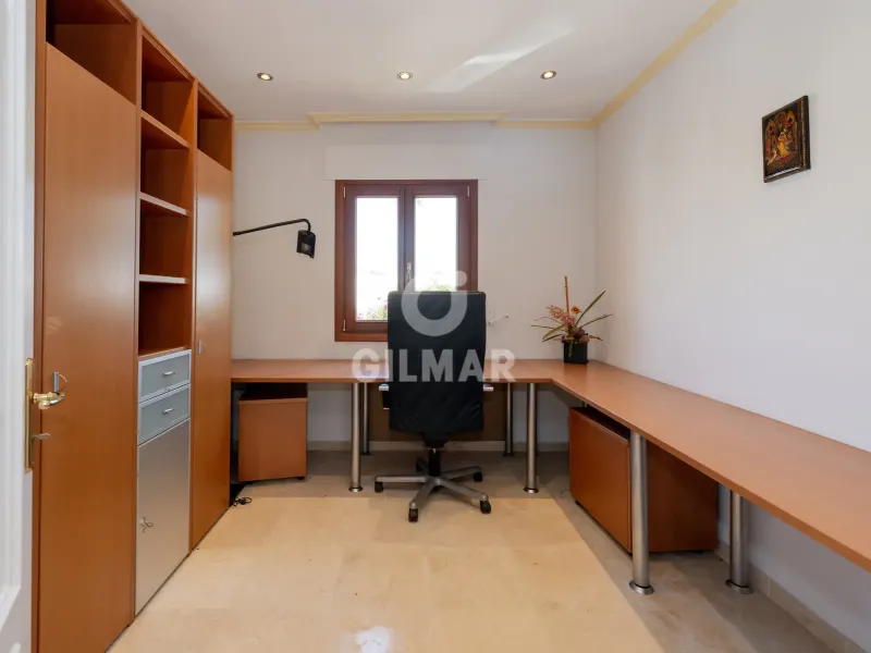 Villa in Estepona Este - Málaga