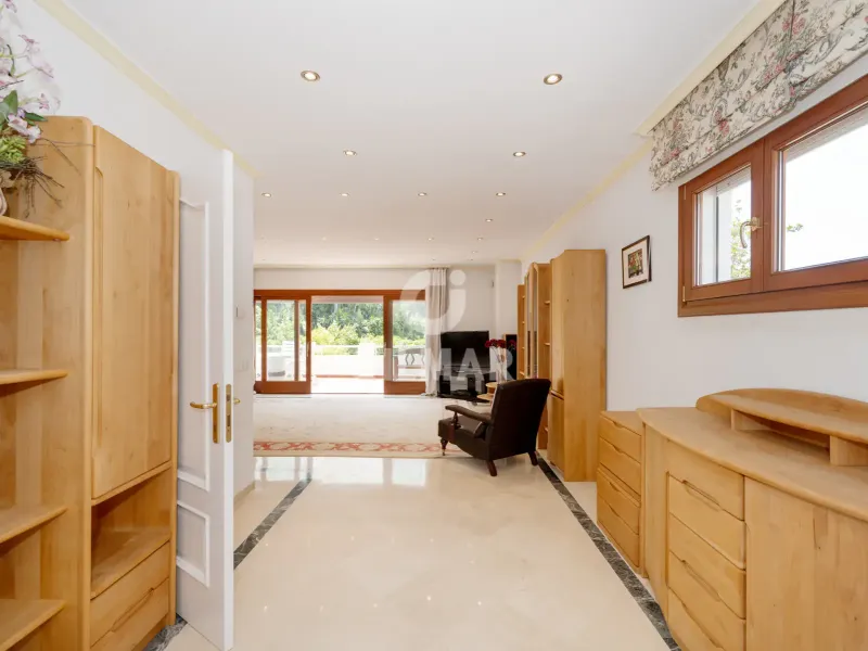 Villa in Estepona Este - Málaga