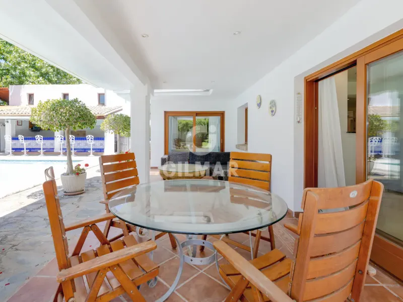 Villa in Estepona Este - Málaga