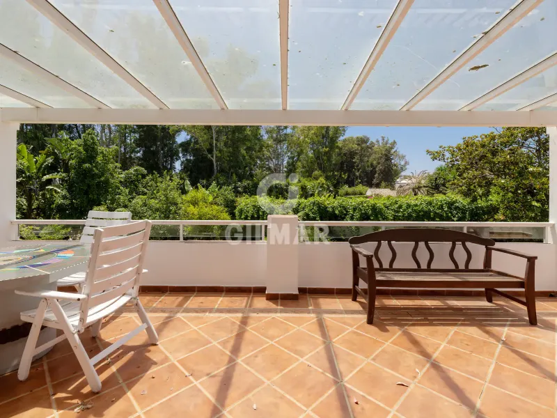 Villa in Estepona Este - Málaga