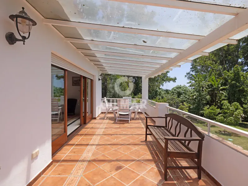 Villa in Estepona Este - Málaga
