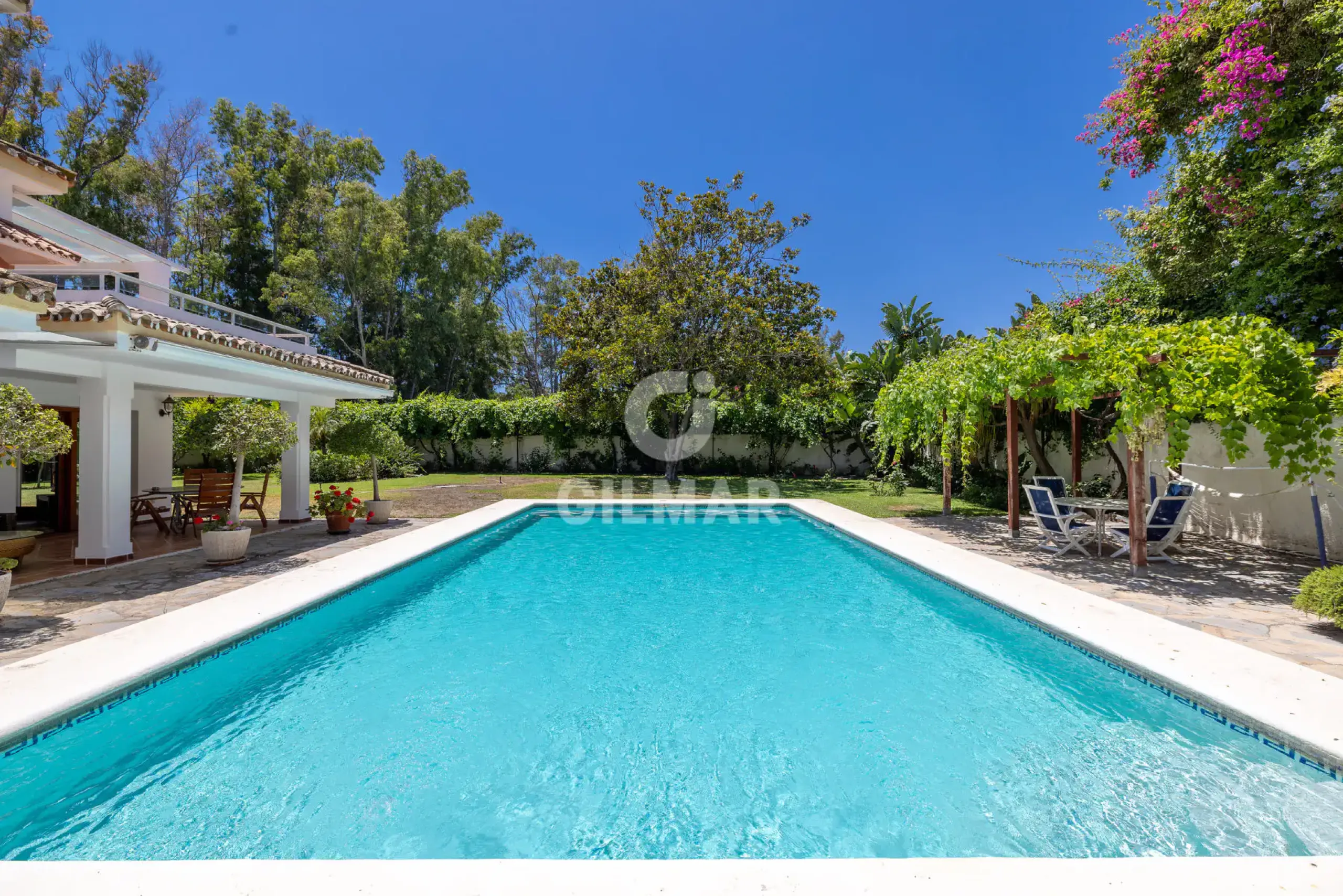 Villa in Estepona Este - Málaga