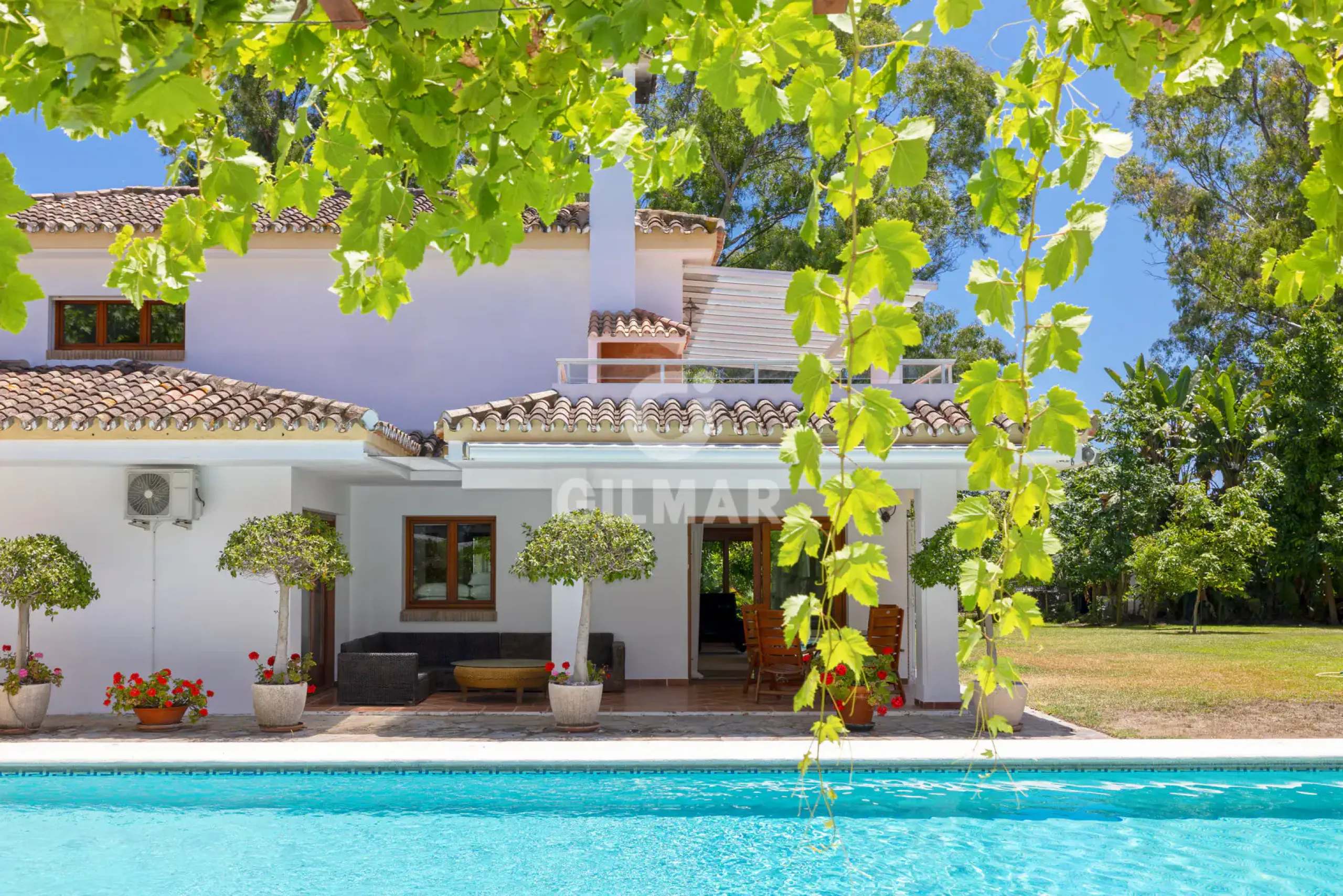 Villa in Estepona Este - Málaga