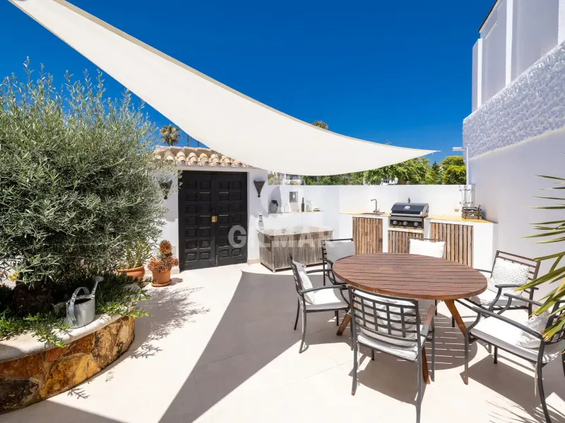 Townhouse in Estepona Oeste - Málaga