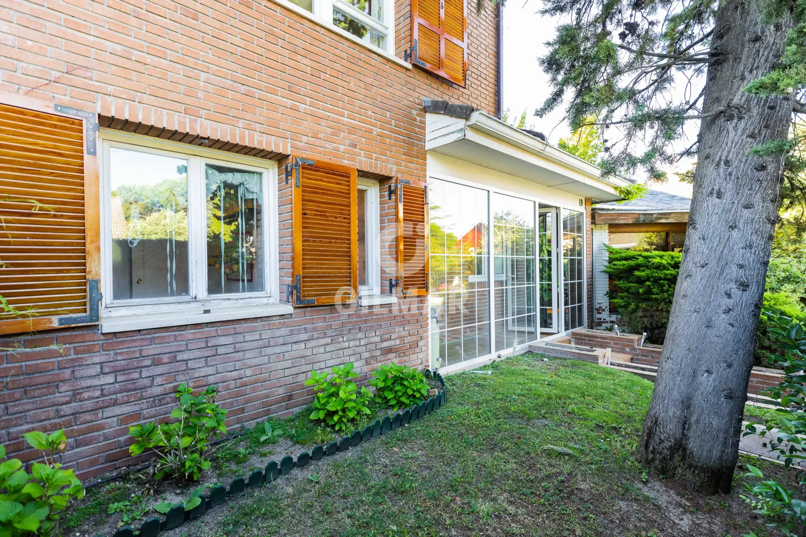 Semi-detached house in Collado Mediano / Becerril - Madrid