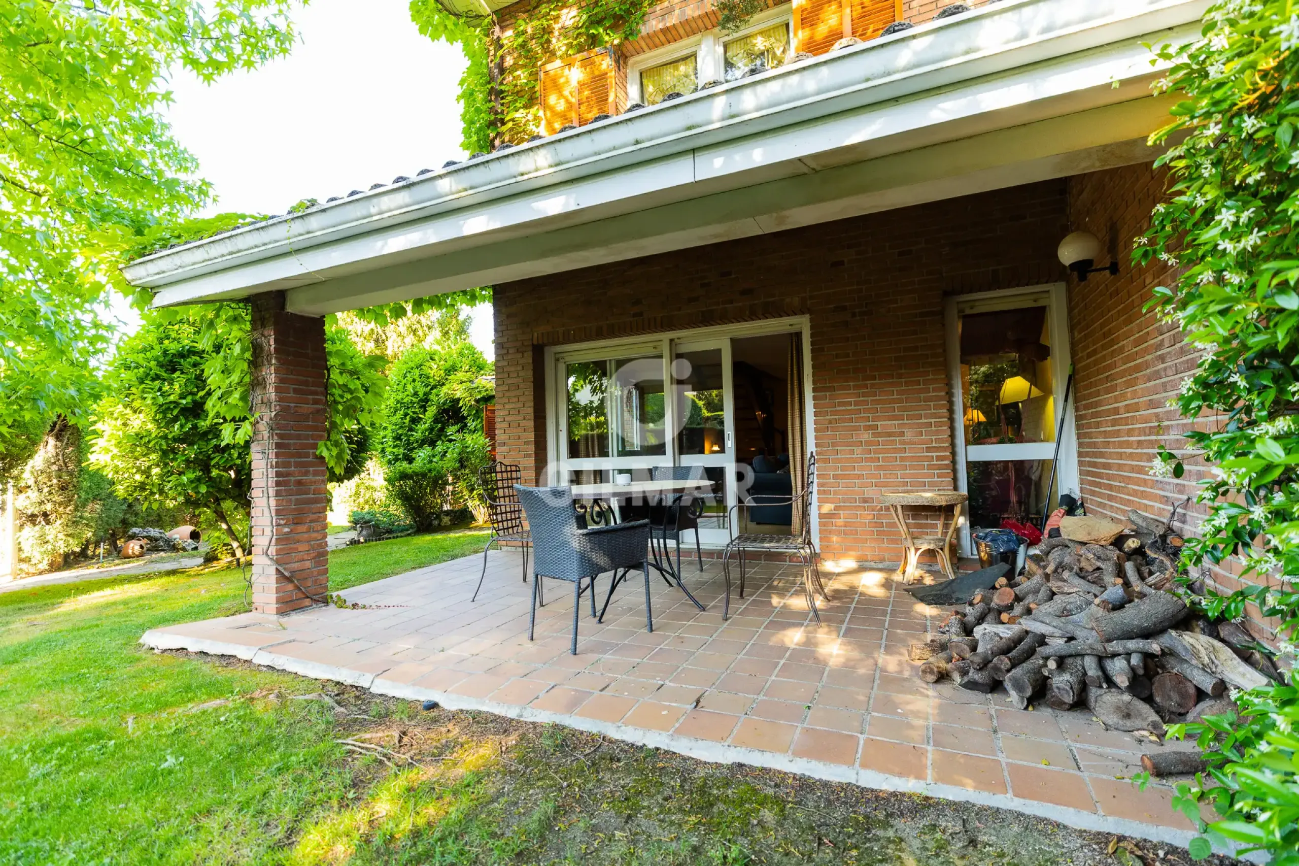 Semi-detached house in Collado Mediano / Becerril - Madrid
