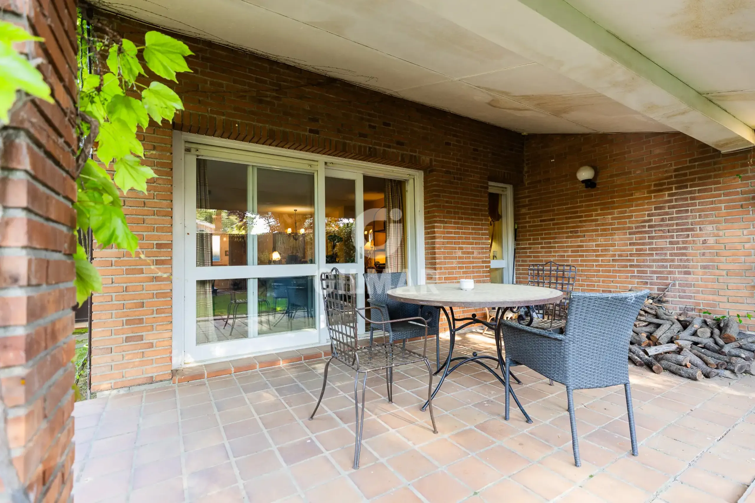 Semi-detached house in Collado Mediano / Becerril - Madrid