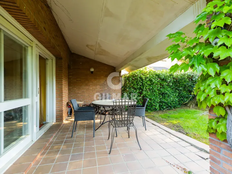 Semi-detached house in Collado Mediano / Becerril - Madrid