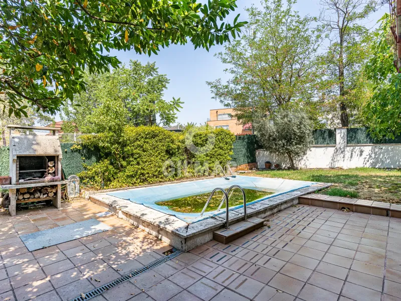 Townhouse in Peñagrande - Madrid