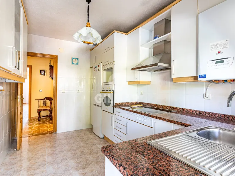Townhouse in Peñagrande - Madrid
