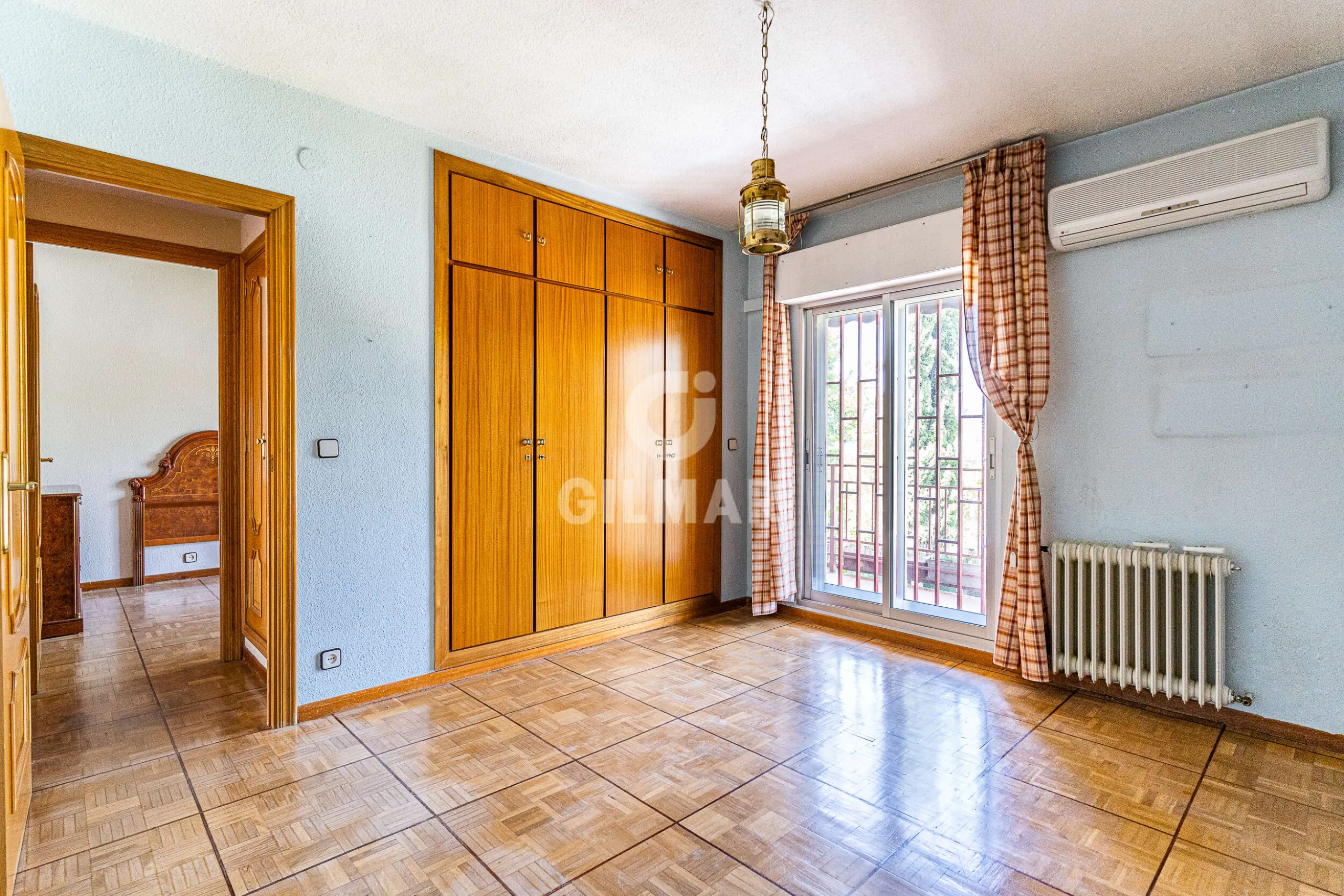 Townhouse in Peñagrande - Madrid