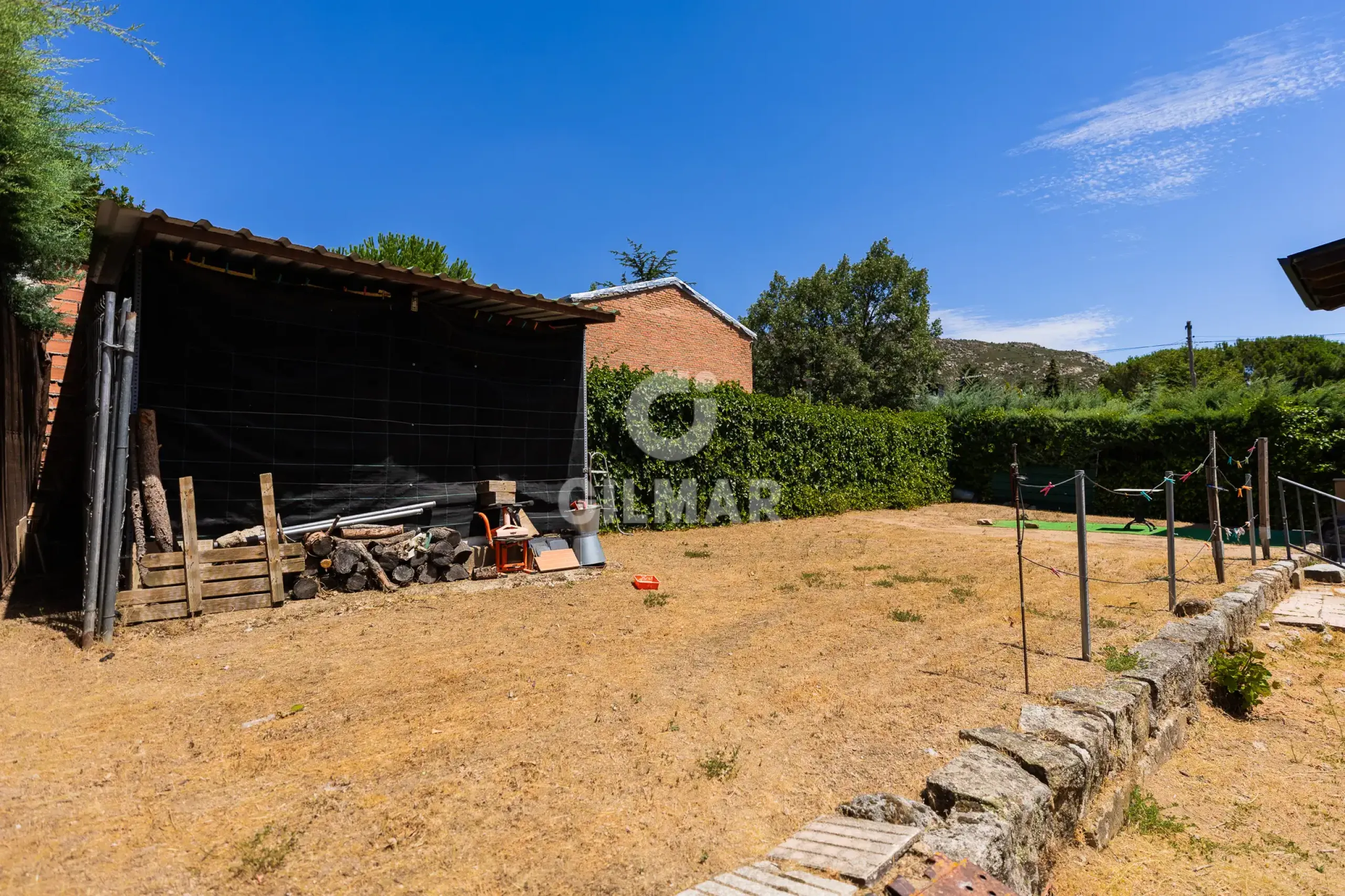 Villa in Collado Mediano / Becerril - Madrid