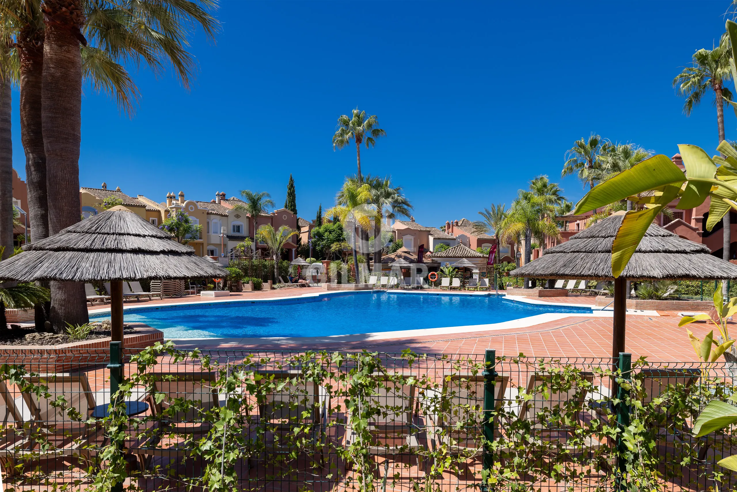Apartment in Nueva Andalucía - Málaga