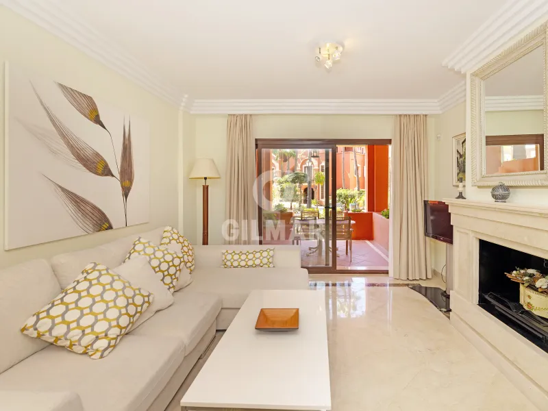 Apartment in Nueva Andalucía - Málaga
