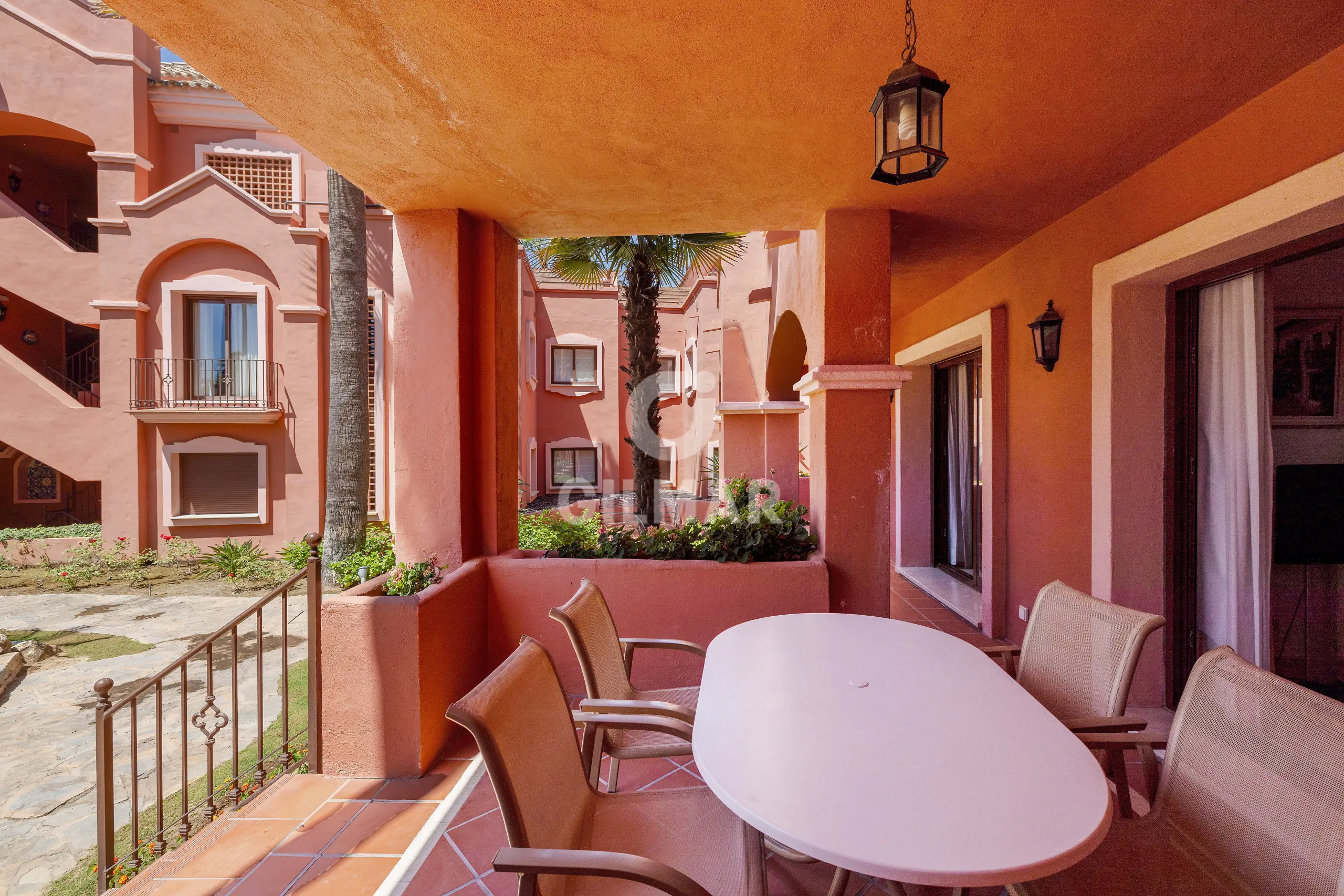 Apartment in Nueva Andalucía - Málaga