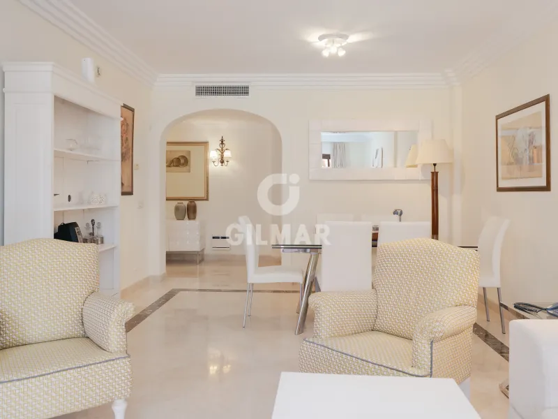 Apartment in Nueva Andalucía - Málaga