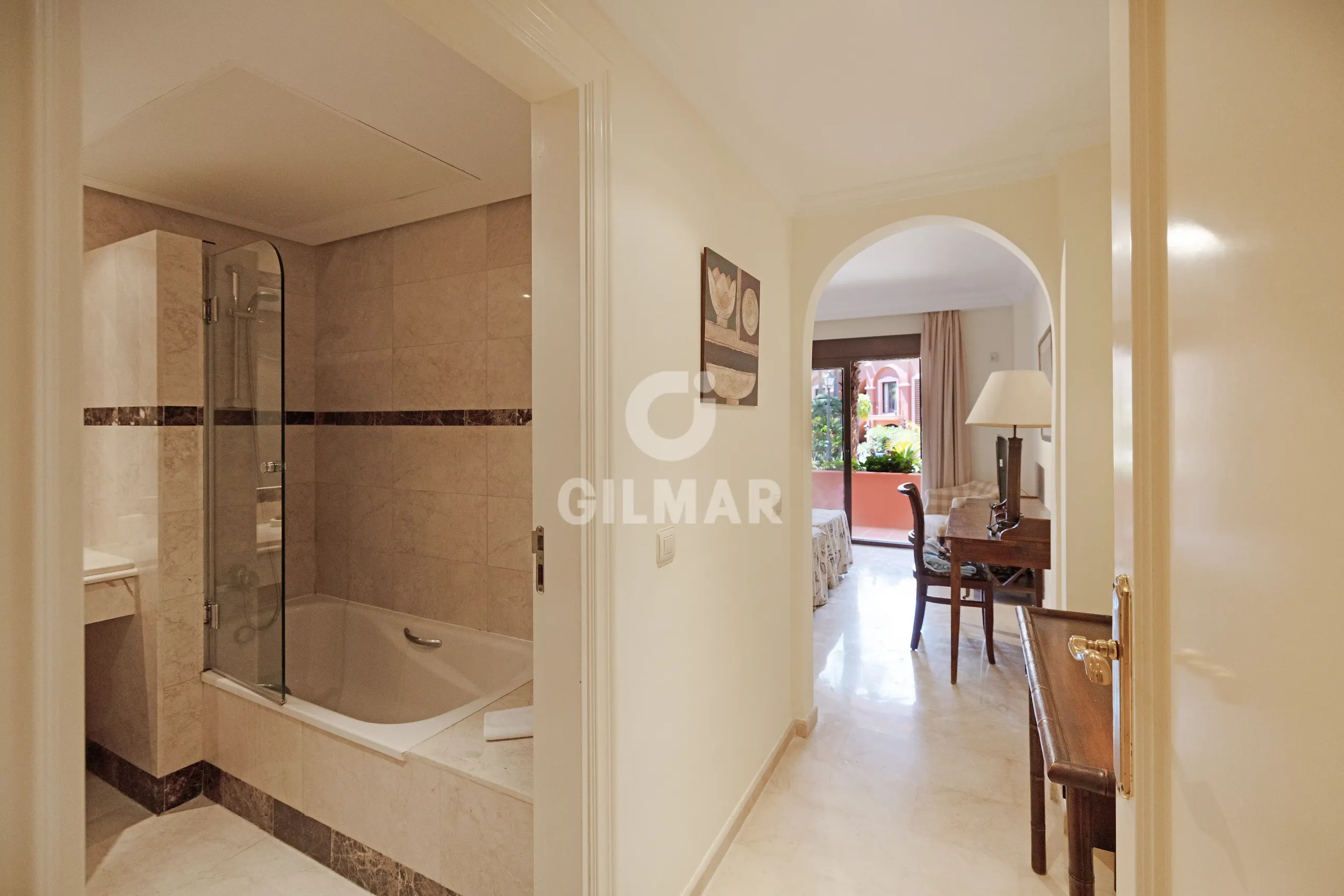 Apartment in Nueva Andalucía - Málaga